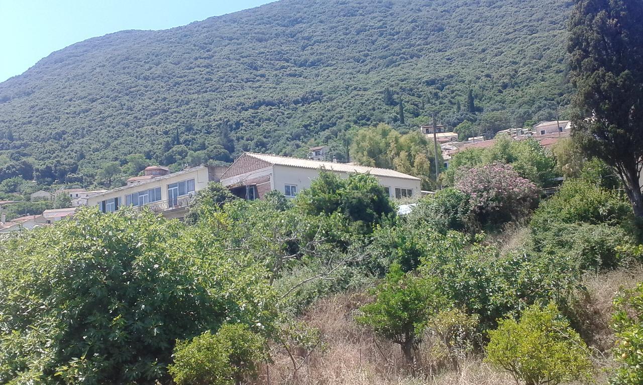 Village House Agios Matthaios  Ngoại thất bức ảnh